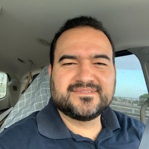 Meet your Posher, Elias